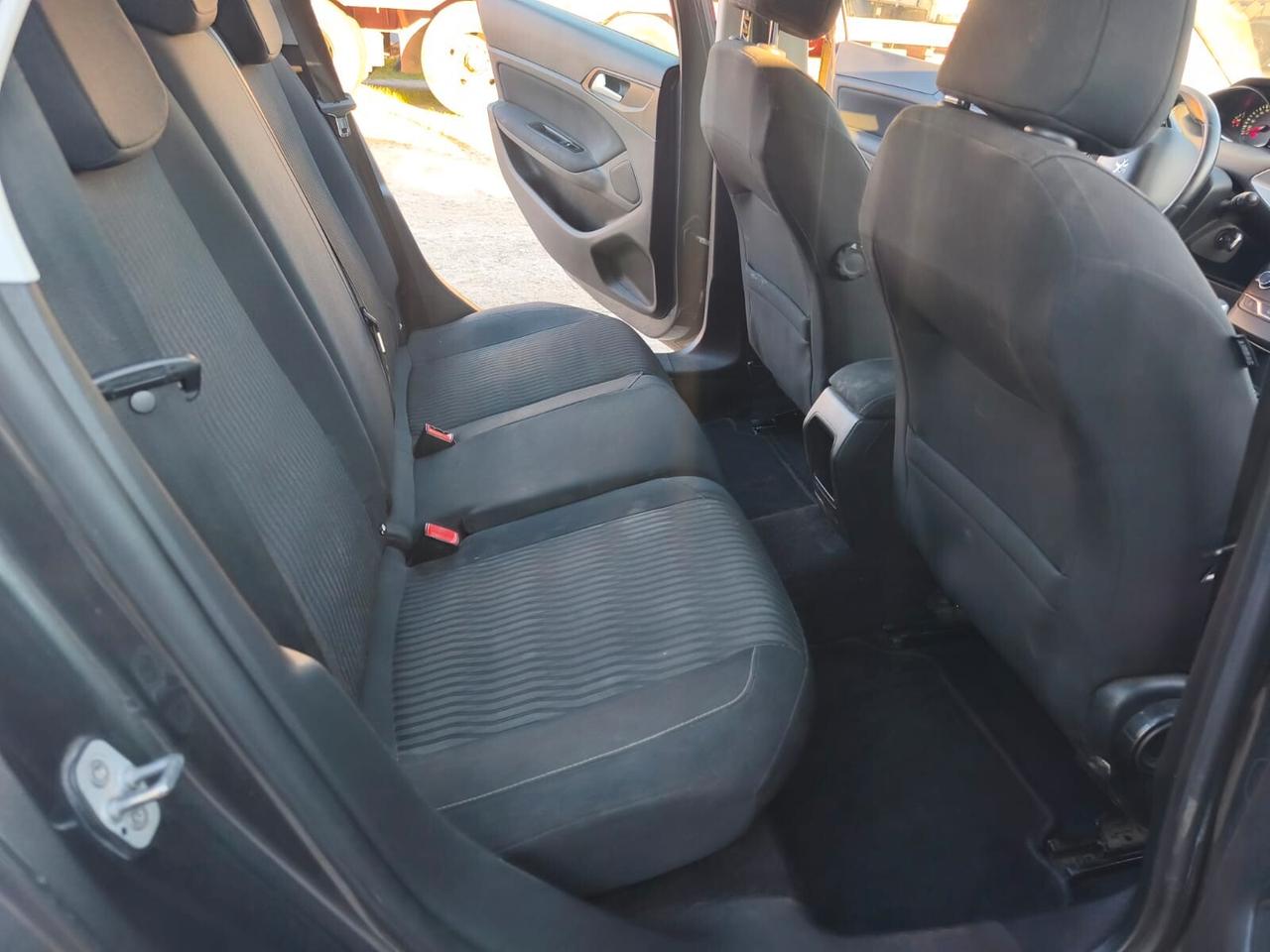 Peugeot 308 Sw 2019---1..6 Diesel