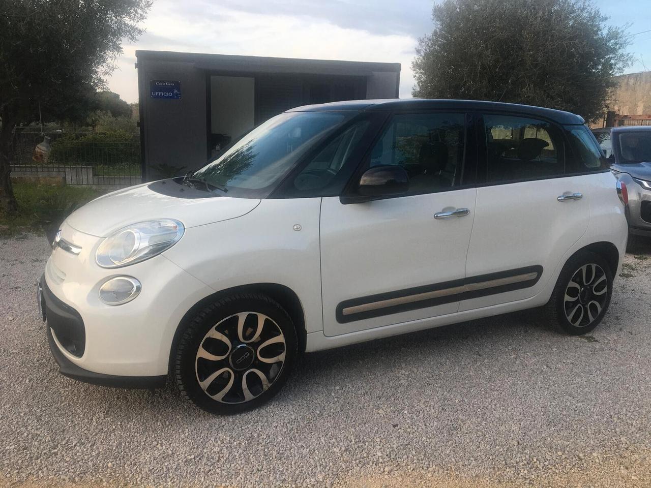 Fiat 500L 1.6 Multijet 105 CV Panoramic Edition Bianco Gelato