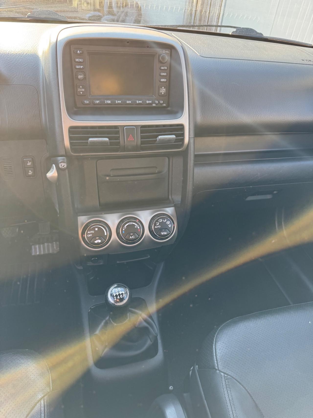 Honda CR-V 2.2 16V i-CTDi EX