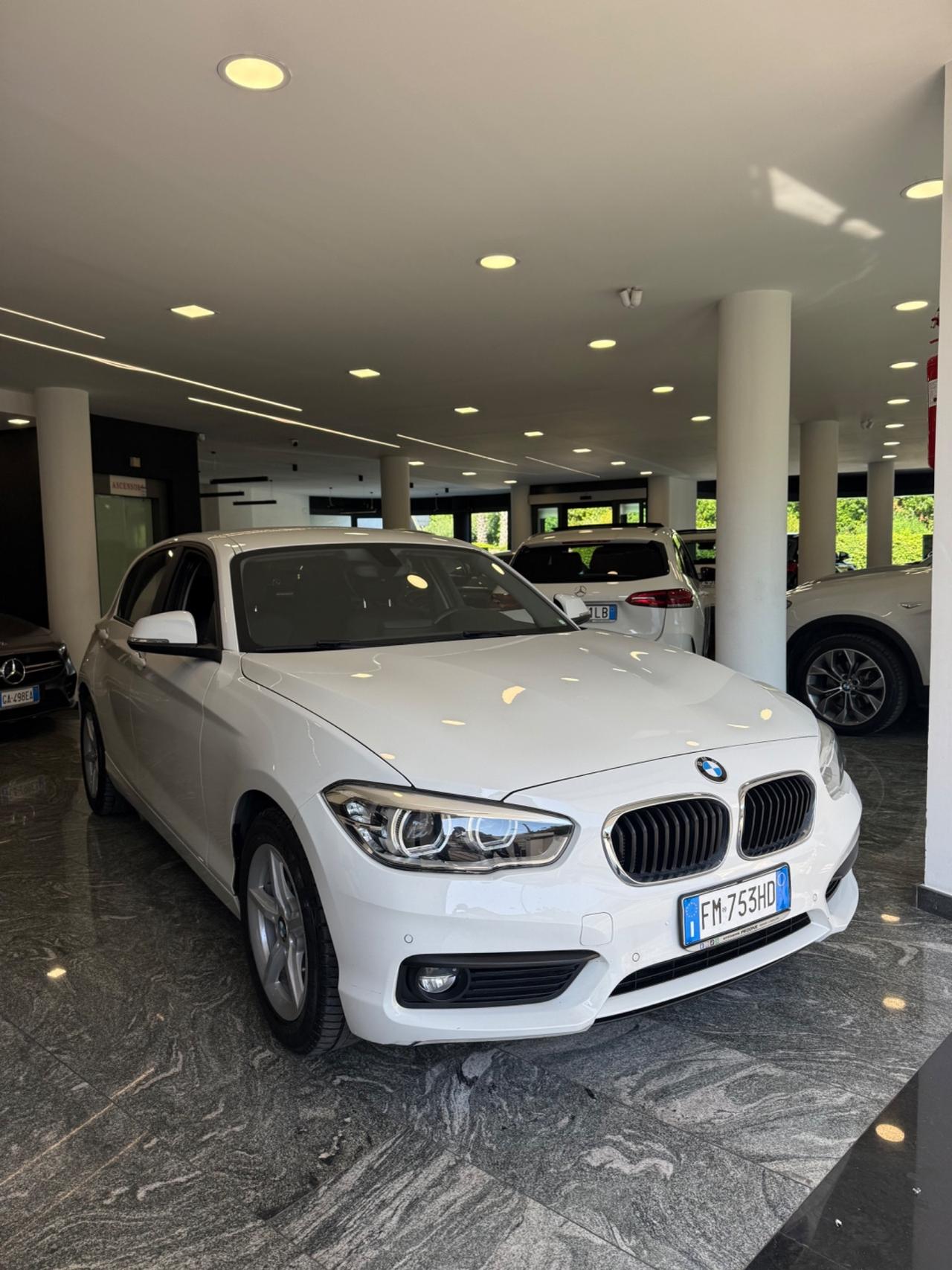Bmw 116 116d 5p. Business