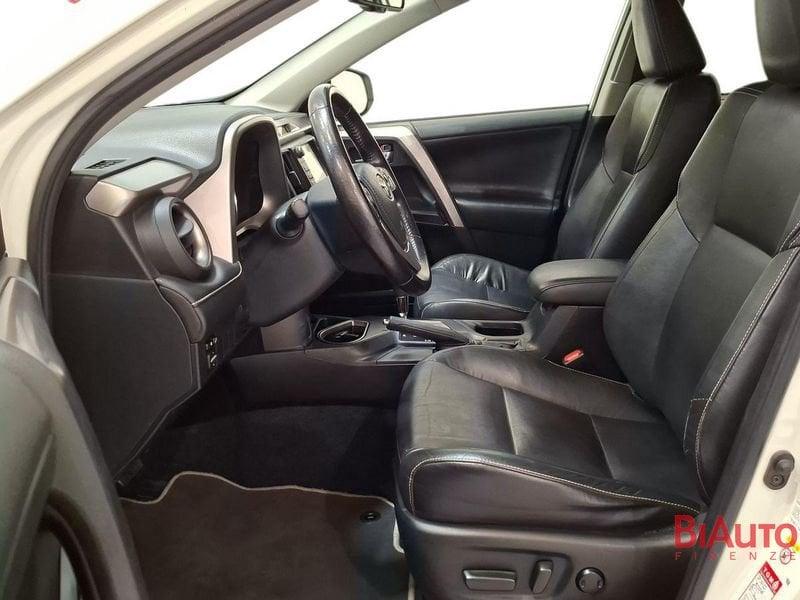 Toyota RAV4 Rav4 2.5 vvt-i h Lounge 2wd e-cvt my17