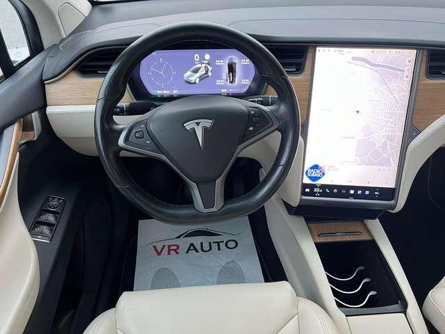 Tesla Model X 100 D DUAL MOTOR