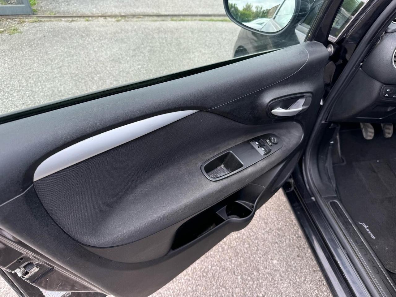 Fiat Punto 1.3 MJT 5 porte NEOPATENTATI