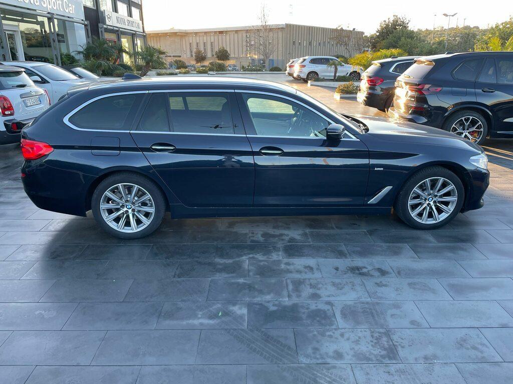 BMW Serie 5 Touring 520 d Luxury Steptronic