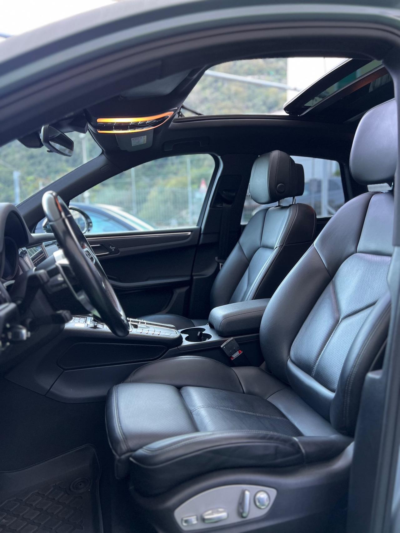 Porsche Macan 2.0 UNICO PROPRIETARIO TETTO APRIBILE