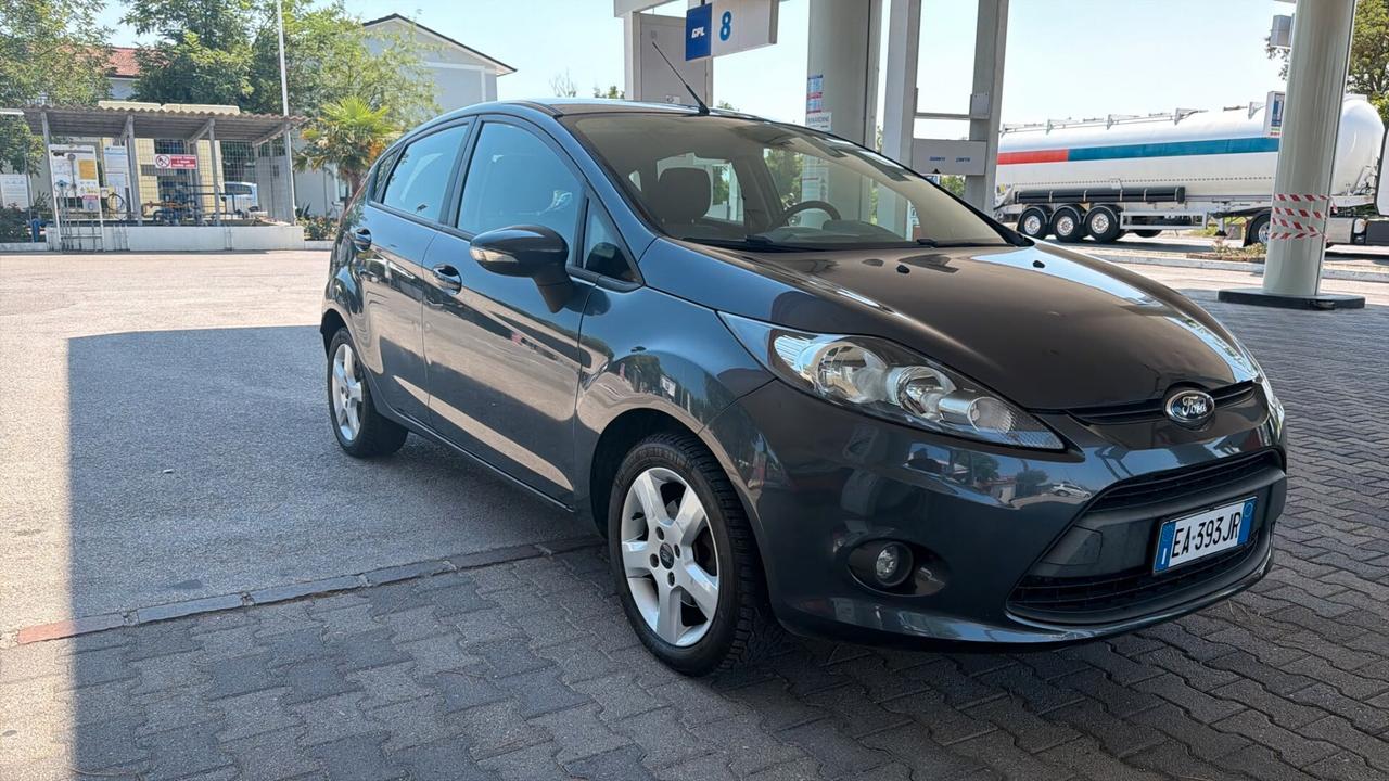 Ford Fiesta 1.2 82 CV 5 porte Titanium