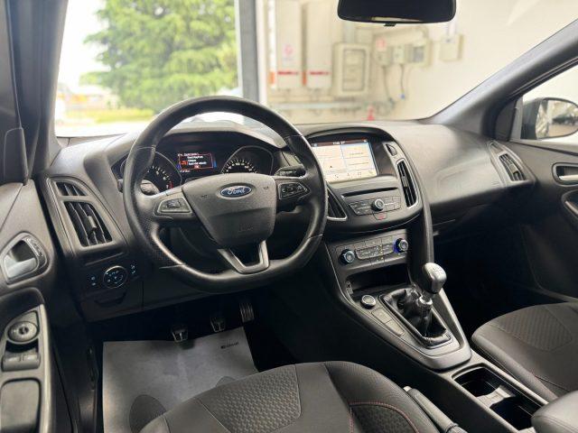 FORD Focus 1.0 EcoBoost 125 CV Start&Stop ST-LINE Titanium X