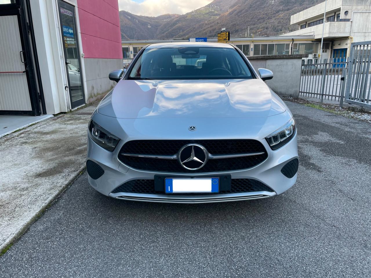 Mercedes-benz A 250 e hybrid EQ Advanced