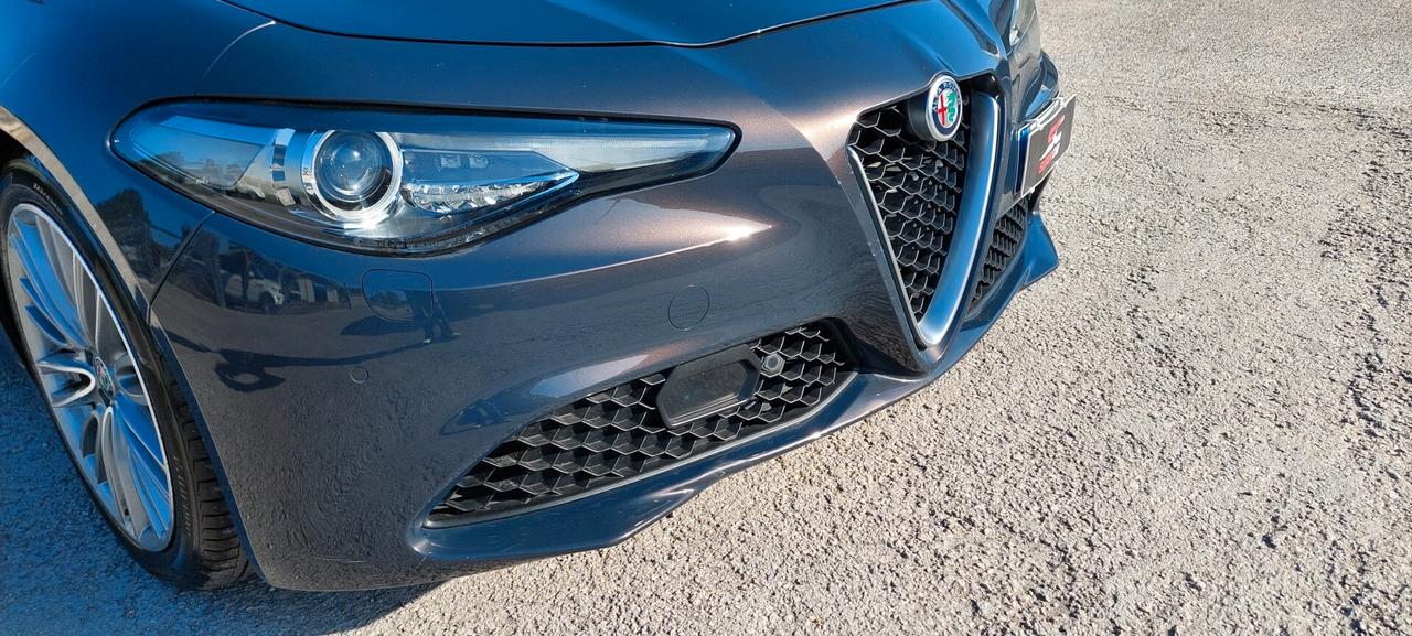 Alfa Romeo Giulia 2.2 Turbodiesel 150 CV AT8 Super