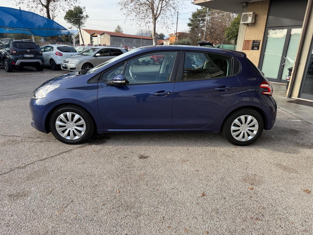 Peugeot 208 1.4 VTi 95 CV 5p - Neopatentati