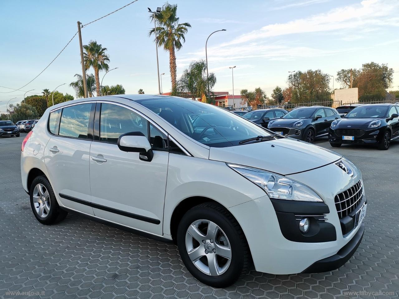 PEUGEOT 3008 1.6 HDi 112 CV Business