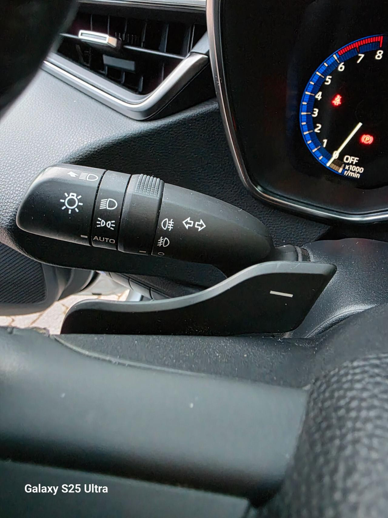 Toyota Corolla 2.0 Hybrid ritiro usato/scambio