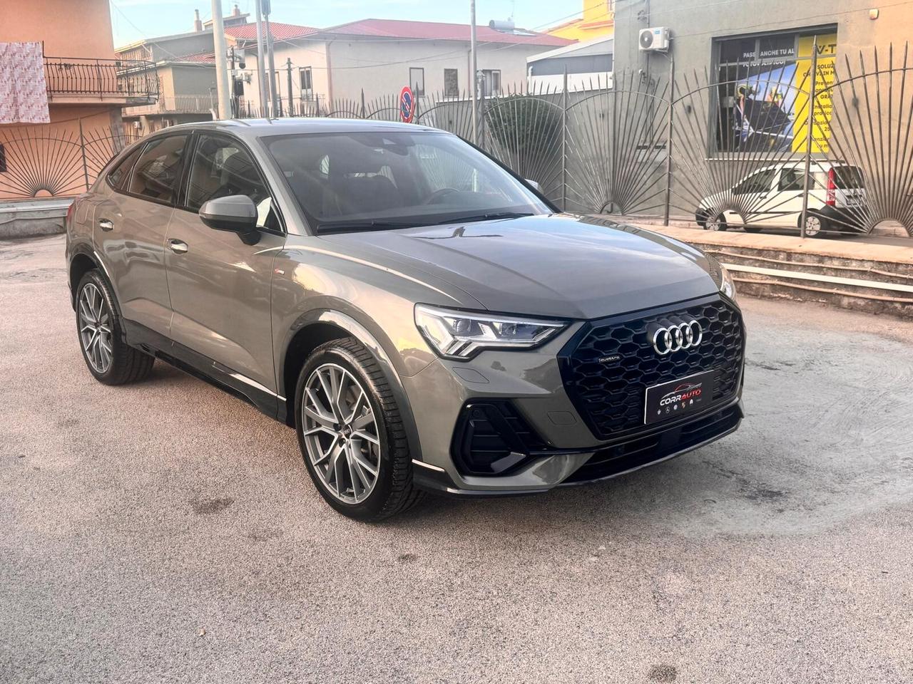 Audi Q3 Sportback 40 TDI quattro S tronic line edition
