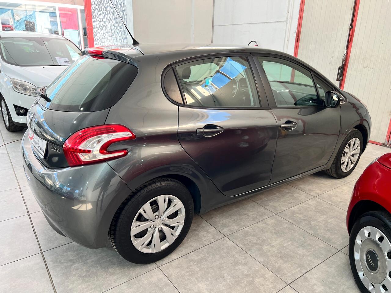 Peugeot 208 1.0 VTi 68 CV 5 porte Access 2013