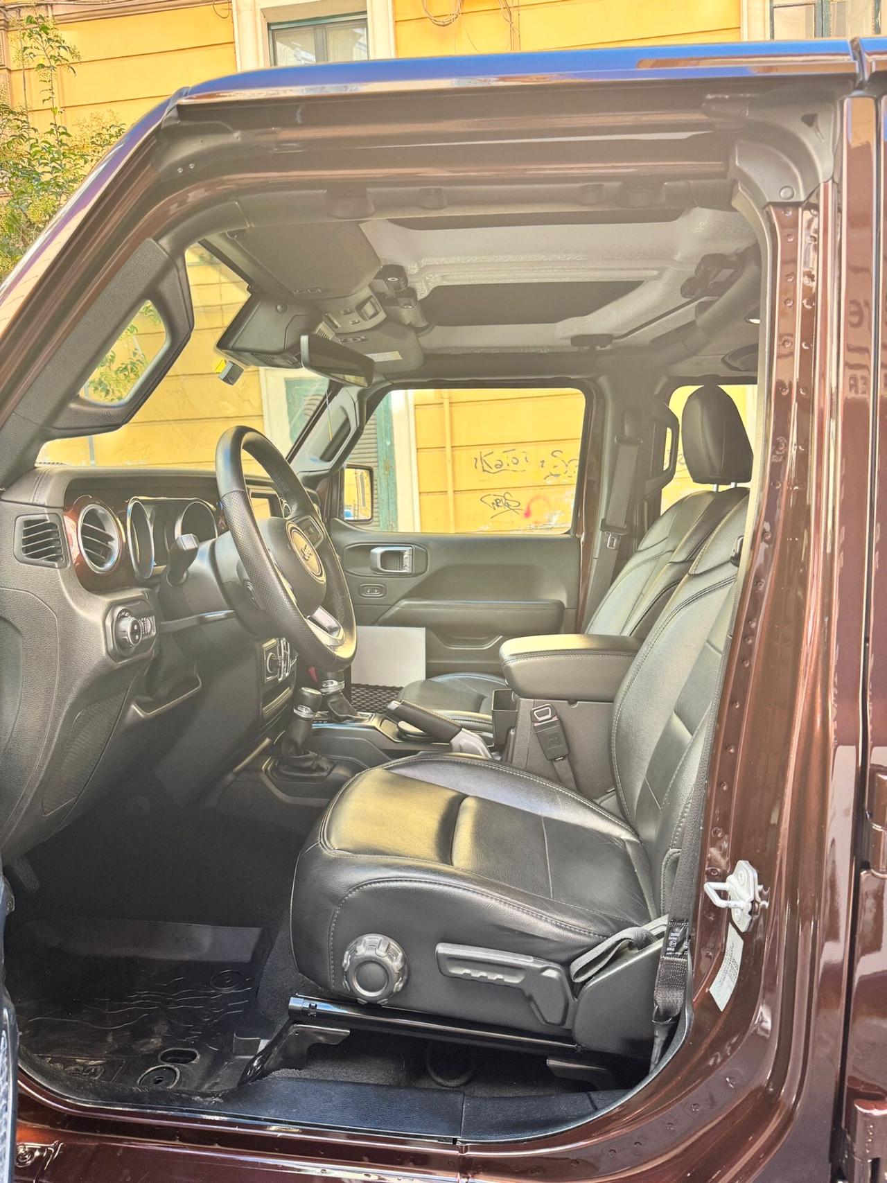 Jeep Wrangler Unlimited 2.2 Mjt II Sahara