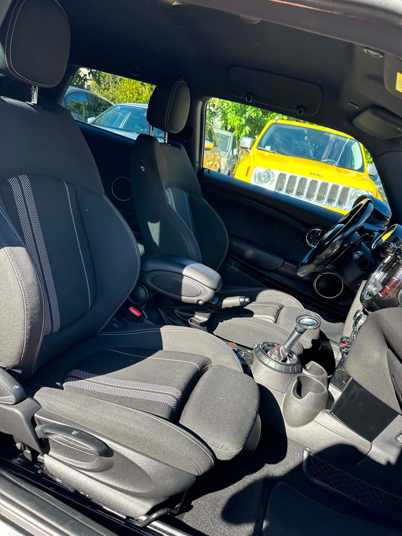 Mini COOPER S FULLOPT KMCERT UNICOPR
