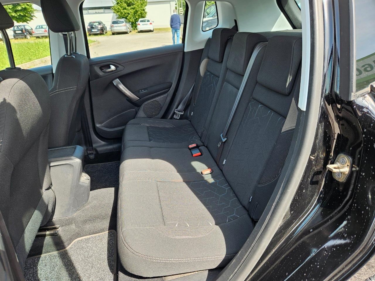Peugeot 2008 2008 1.4 hdi 8v Active 68cv