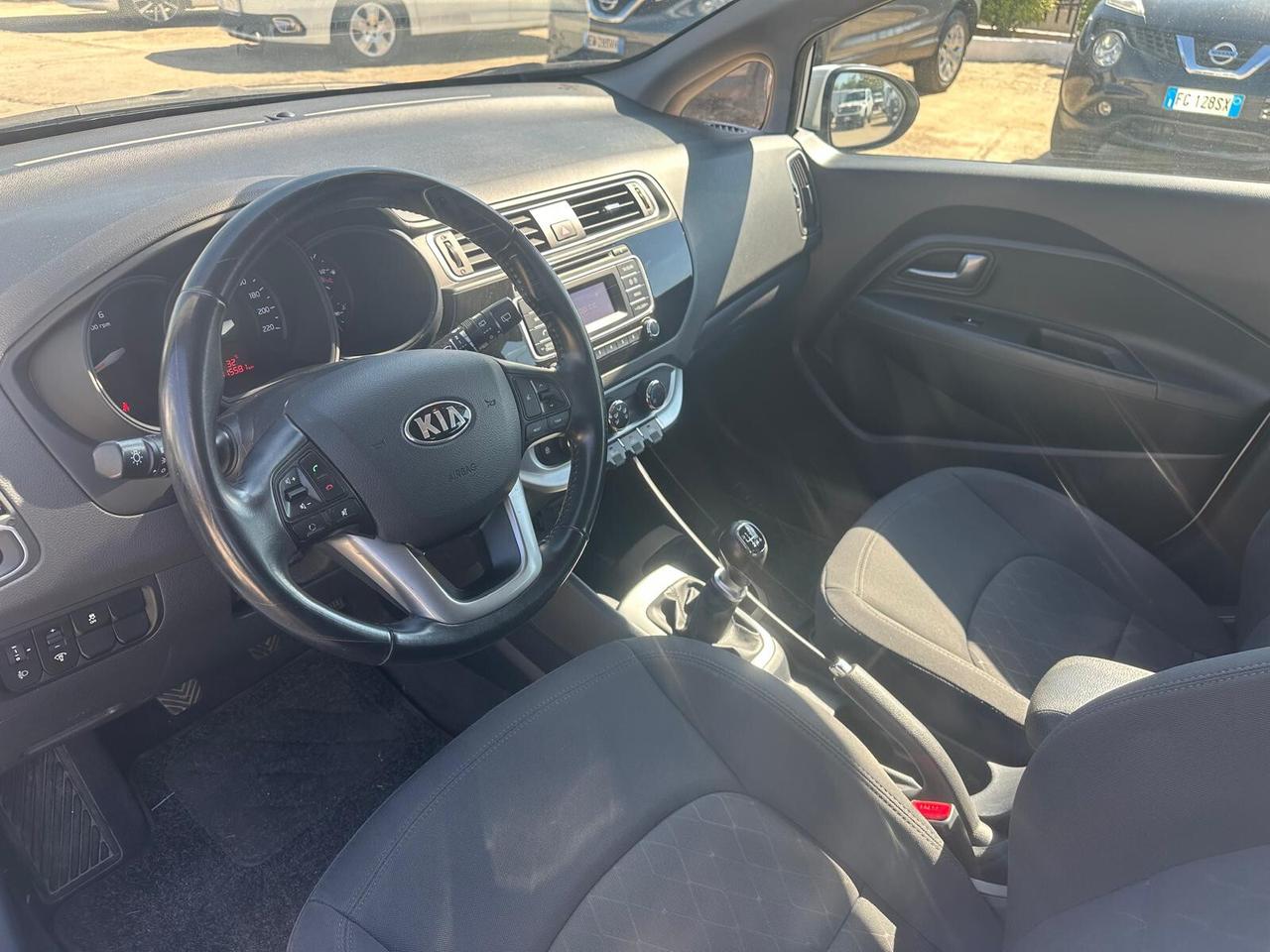 Kia Rio 1.1 CRDi Active (2016) | OK NEOPATENTATI - Consumi da Record (8.500€)