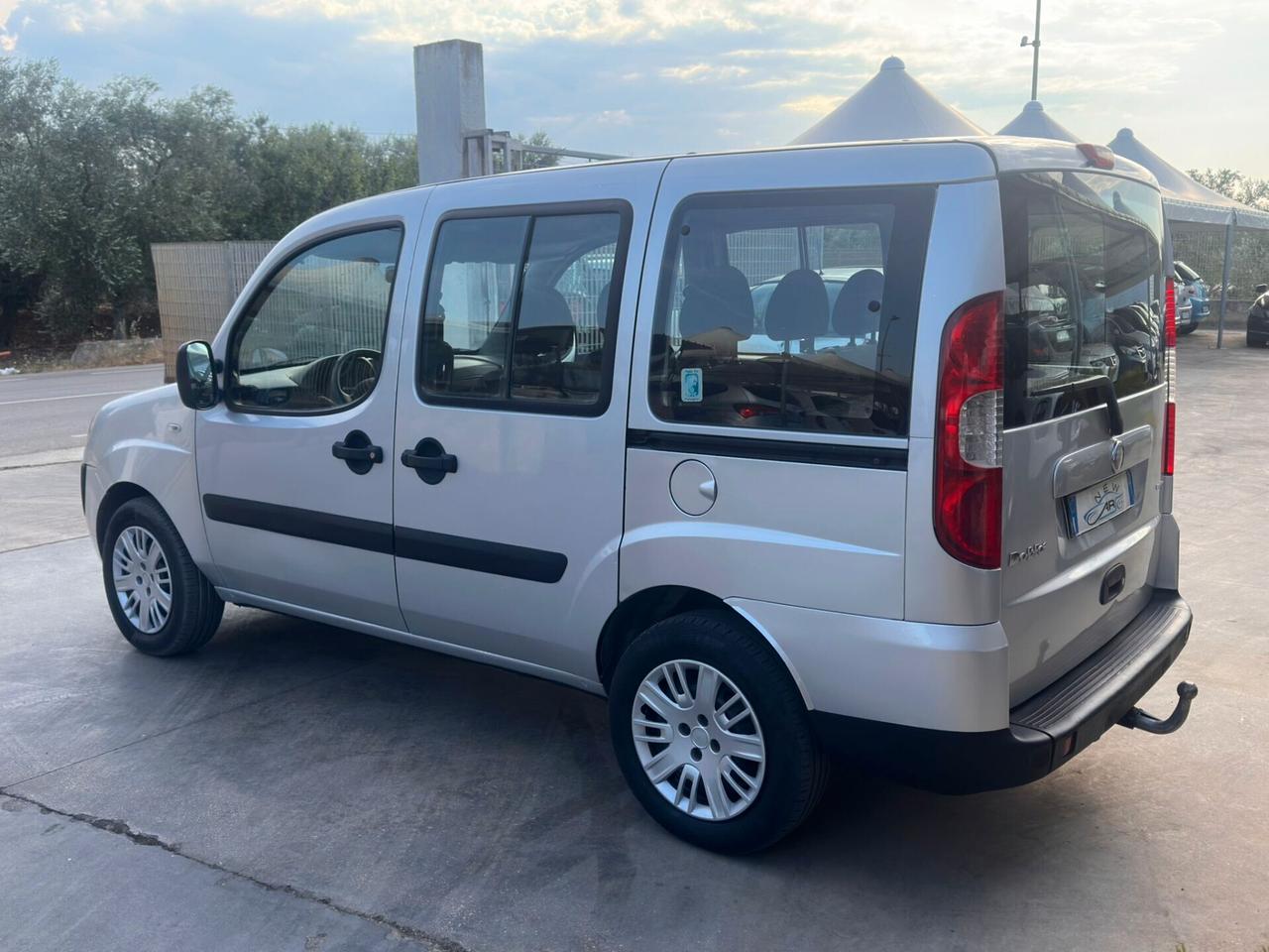 Fiat Doblo Doblò 1.3 Multijet con gancio traino omologato