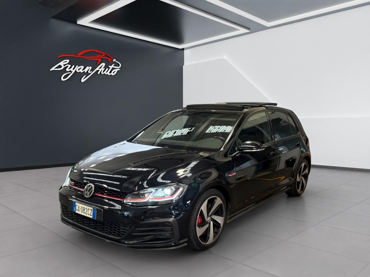 Volkswagen Golf GTI Performance 2.0 245 CV TSI 5p. BMT
