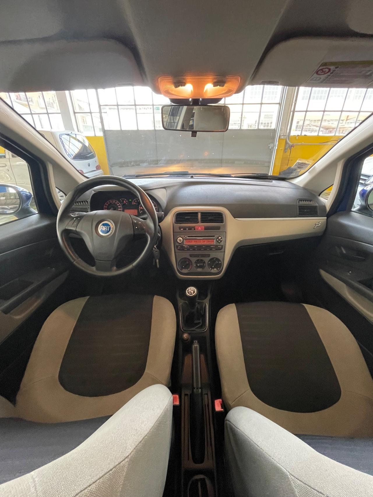 Fiat Grande Punto 1.3 MJT 75 CV 3 porte Active