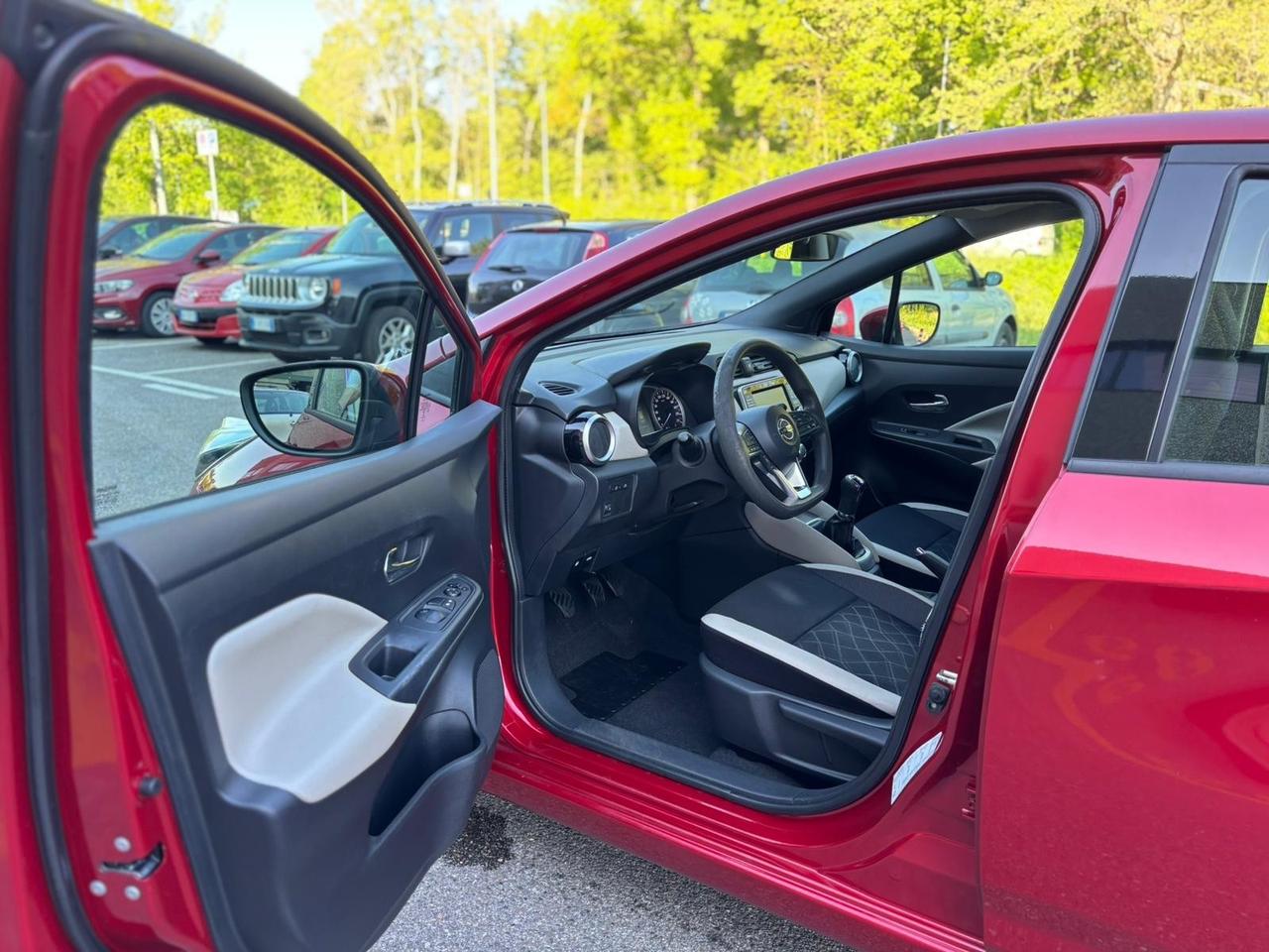 Nissan Micra 1.0L 12V 5 porte Business