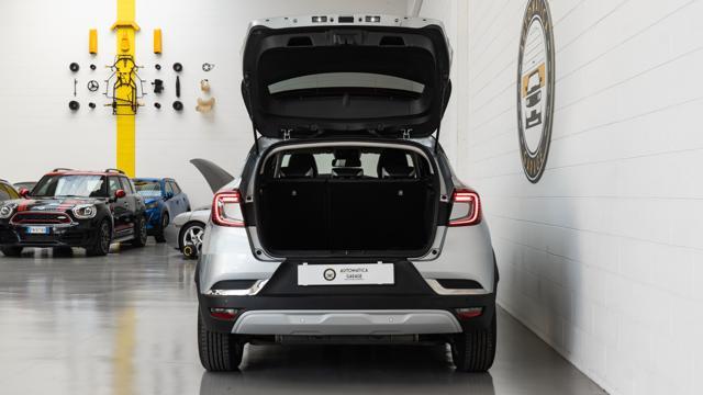 RENAULT Captur Plug-in Hybrid E-Tech IVA ESPO NEOPATENTATI