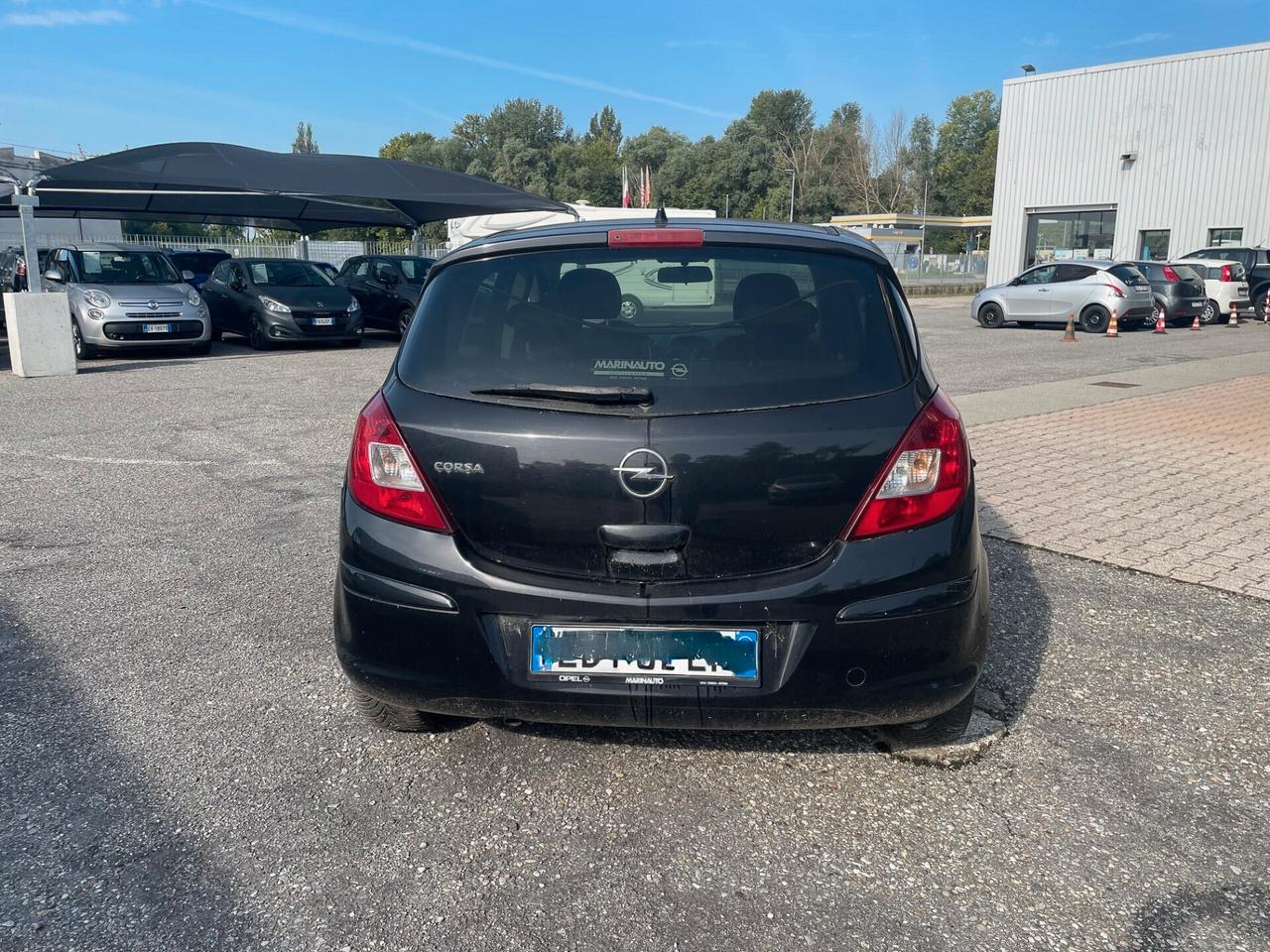 Opel Corsa 1.2 80CV 5 porte GPL-TECH Club
