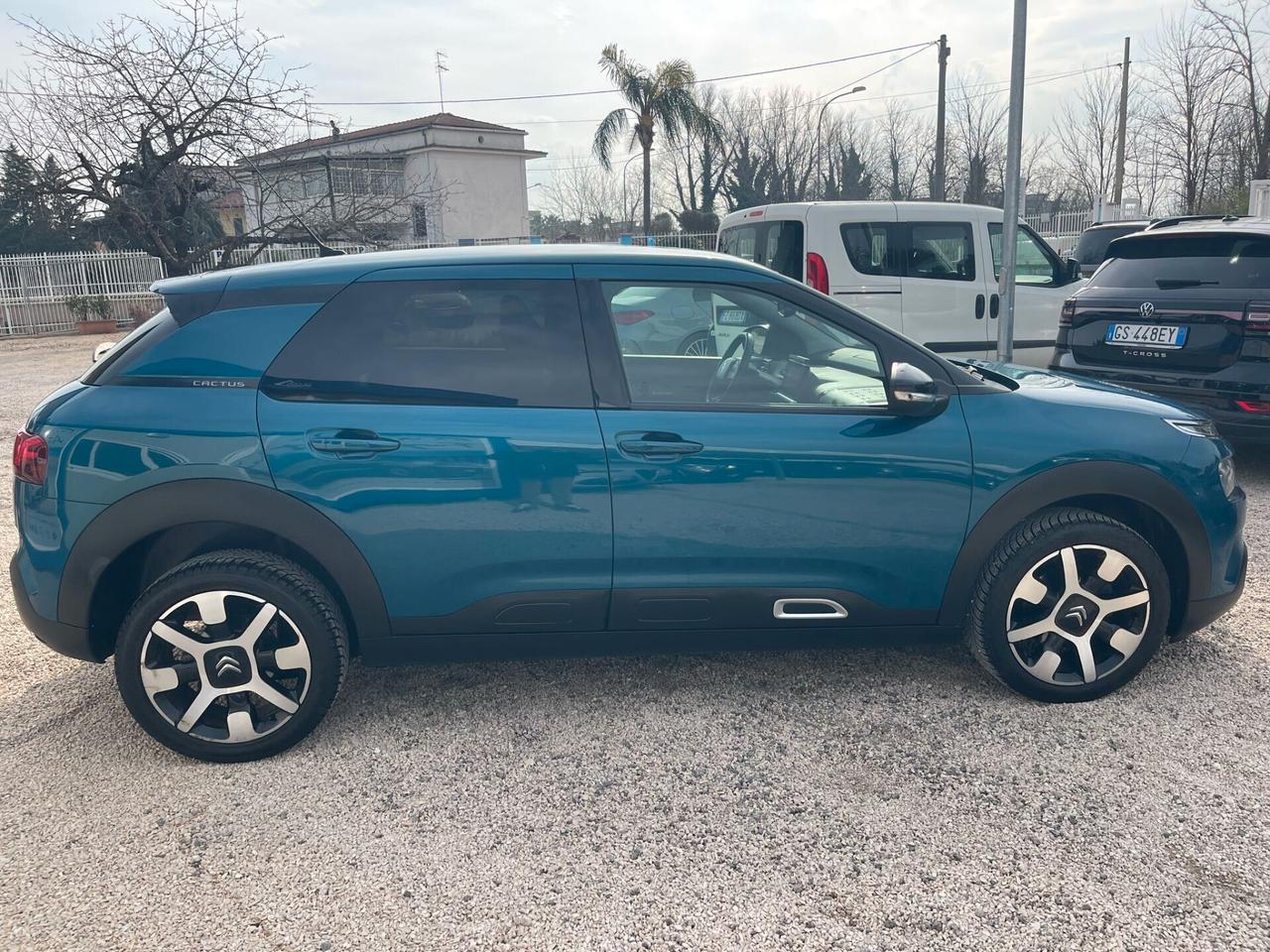 Citroen C4 Cactus BlueHDi 100 S&S Shine