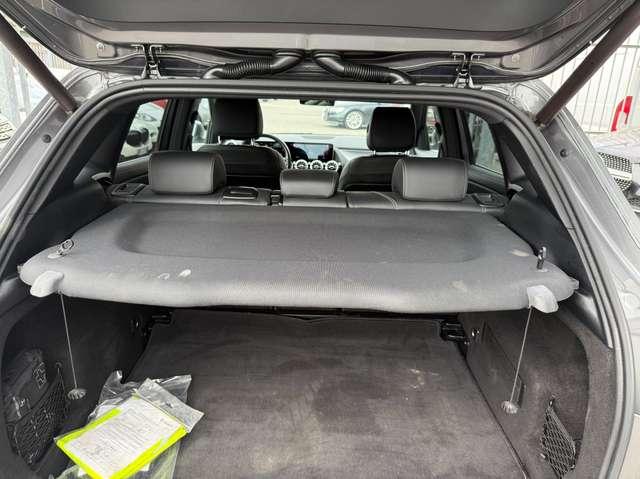 Mercedes-Benz GLA 200 GLA 200 d Premium auto