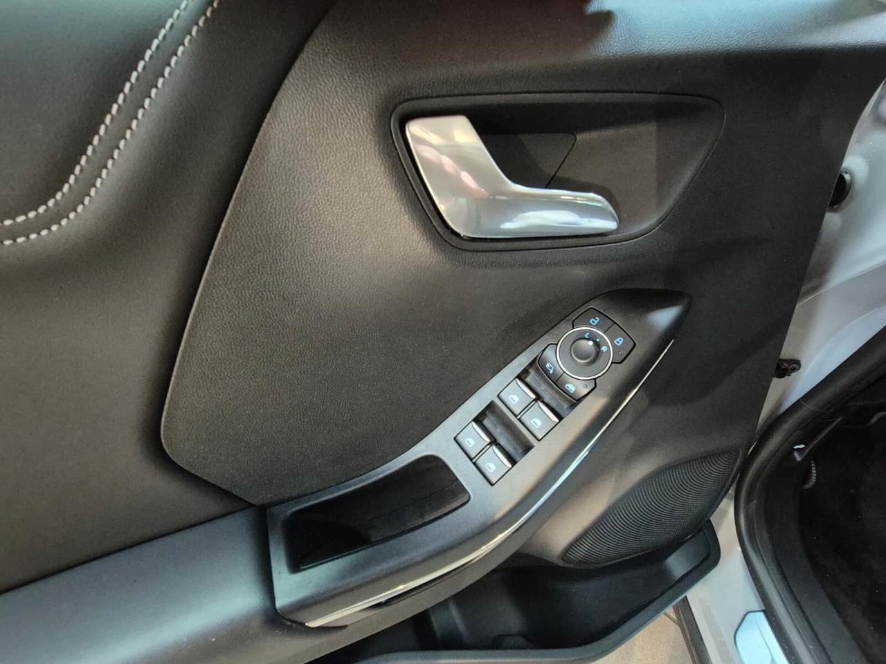 Ford Puma 1.0 EcoBoost Hybrid 155 CV S&S aut. ST-Line Vignale