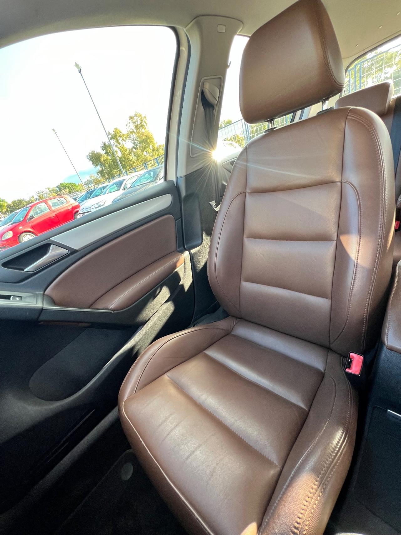 Volkswagen Golf 2.0 TDI 140CV DPF 4MOTION 5P HIGH LINE