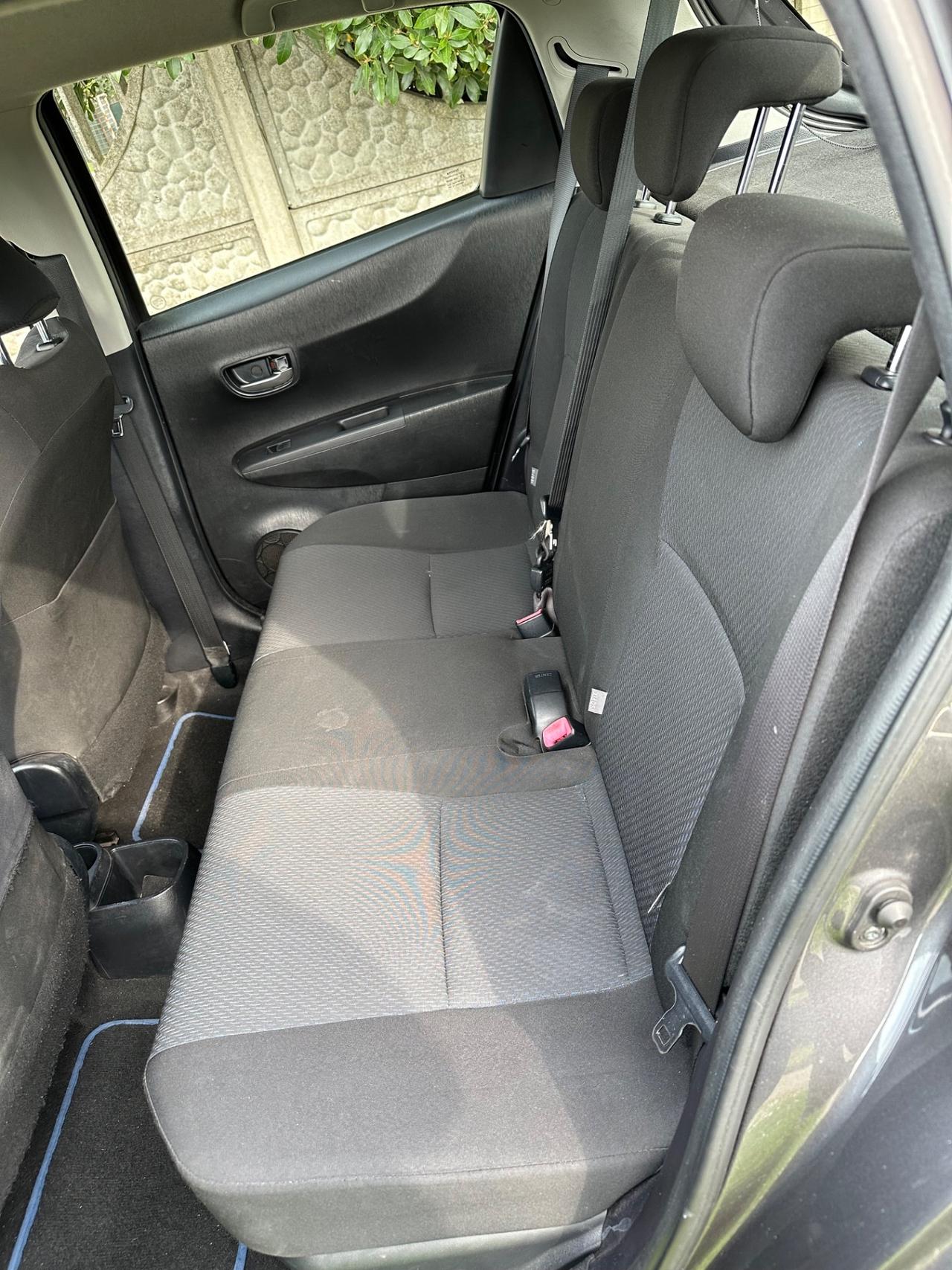 Toyota Yaris 1.5 Hybrid 5 porte Lounge