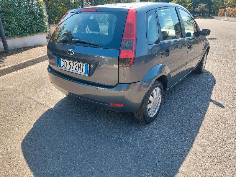 Ford Fiesta 1.2 16V 5p. Ambiente euro4 benzina X Neopatentati