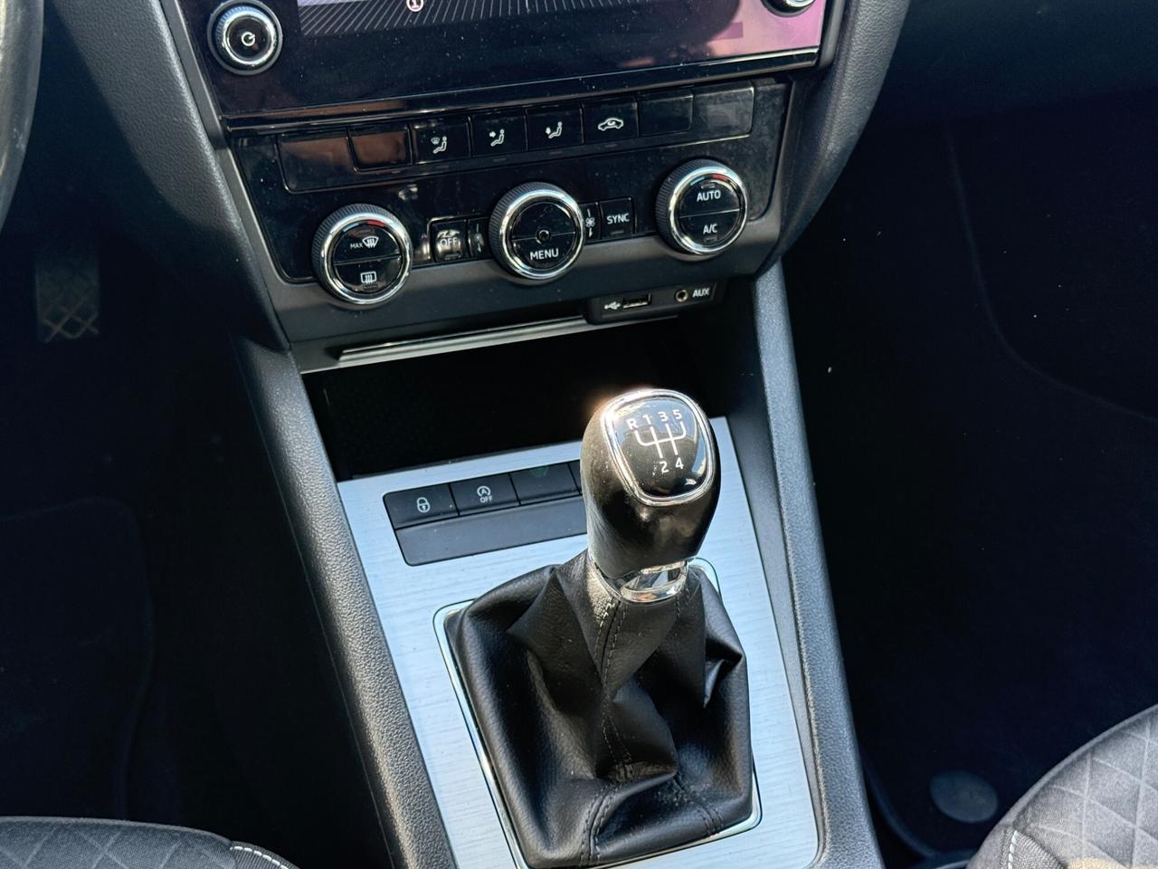 Skoda Octavia 1.6 TDI CR 115 CV Wagon Executive