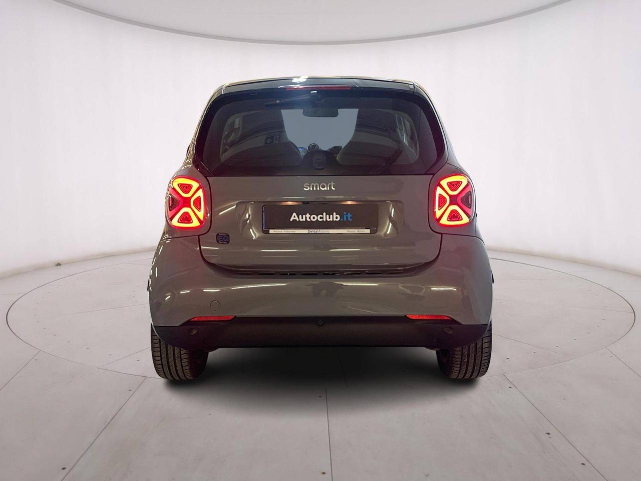 Smart Fortwo eq racingrey 4,6kW