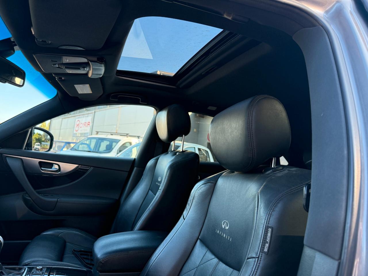 Infiniti FX FX37 S 320CV GPL