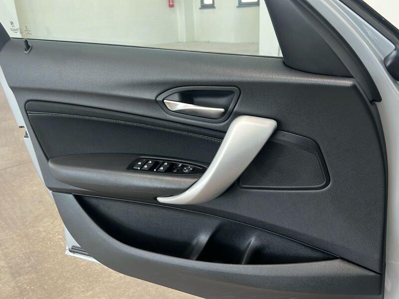 BMW Serie 1 F20-F21 2015 Diesel 118d Msport 5p auto