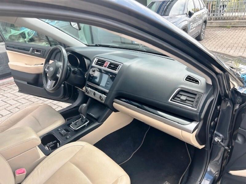 Subaru OUTBACK 2.0d-S Lineartronic Unlimited