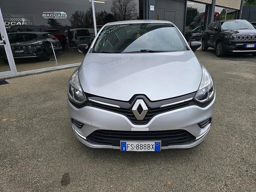 Renault Clio dCi 90 CV 5 Moschino Intens