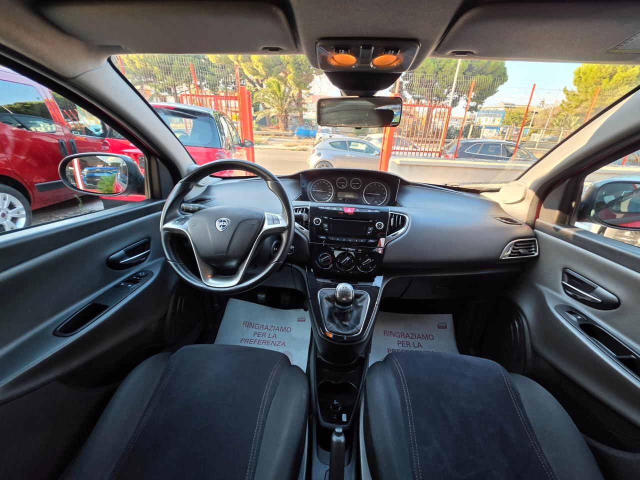 Lancia Ypsilon 1.2 benzina 01/2013 cv69