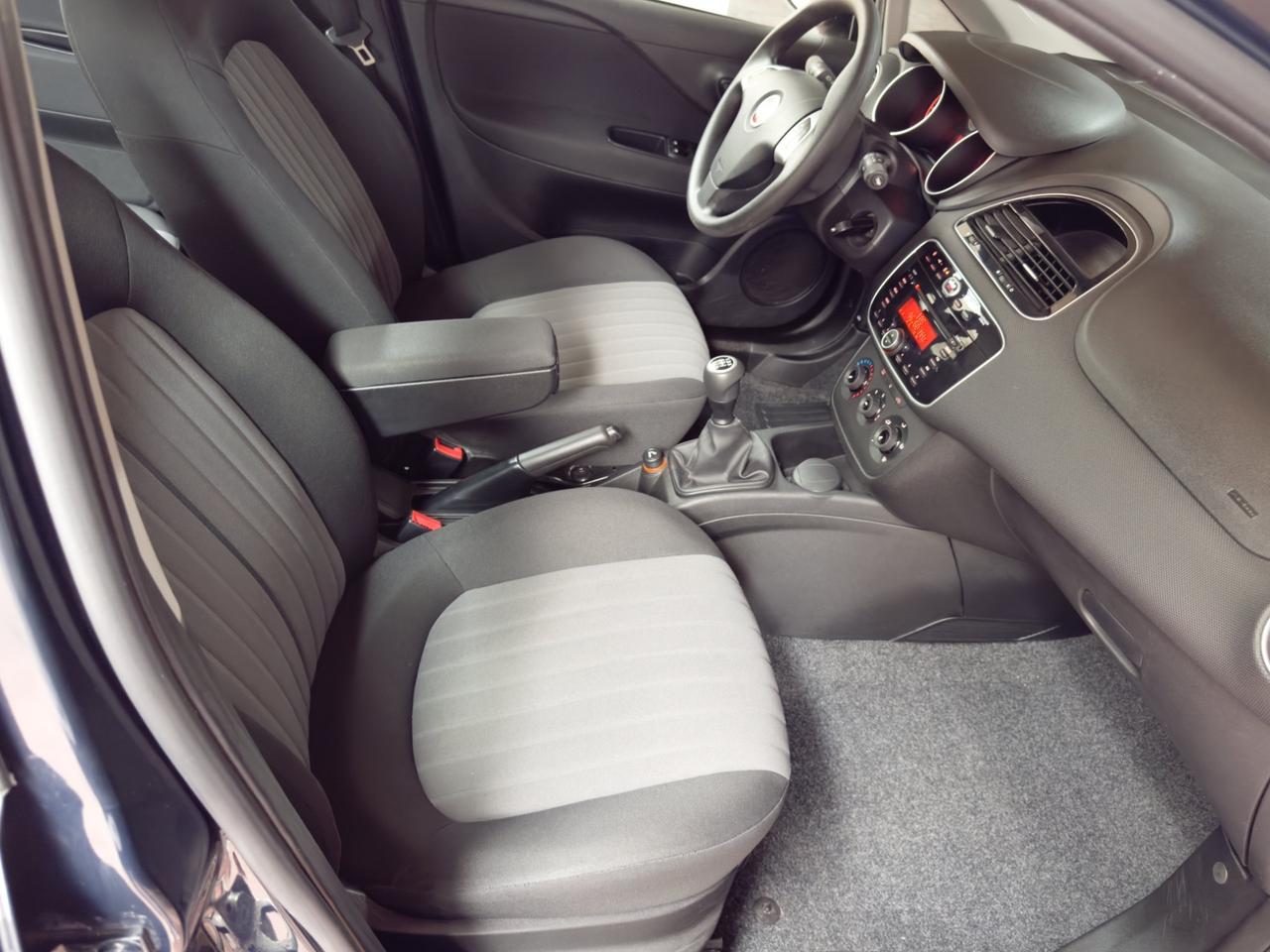 Fiat Punto 1.3 MJT II S&S 95 CV 5 porte Street