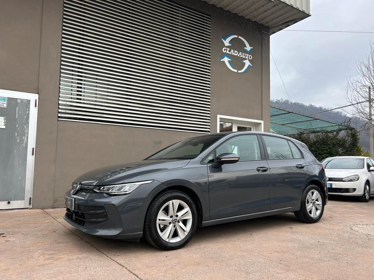 Volkswagen Golf VIII 2025 2.0 tdi Life 115cv PREZZO REALE