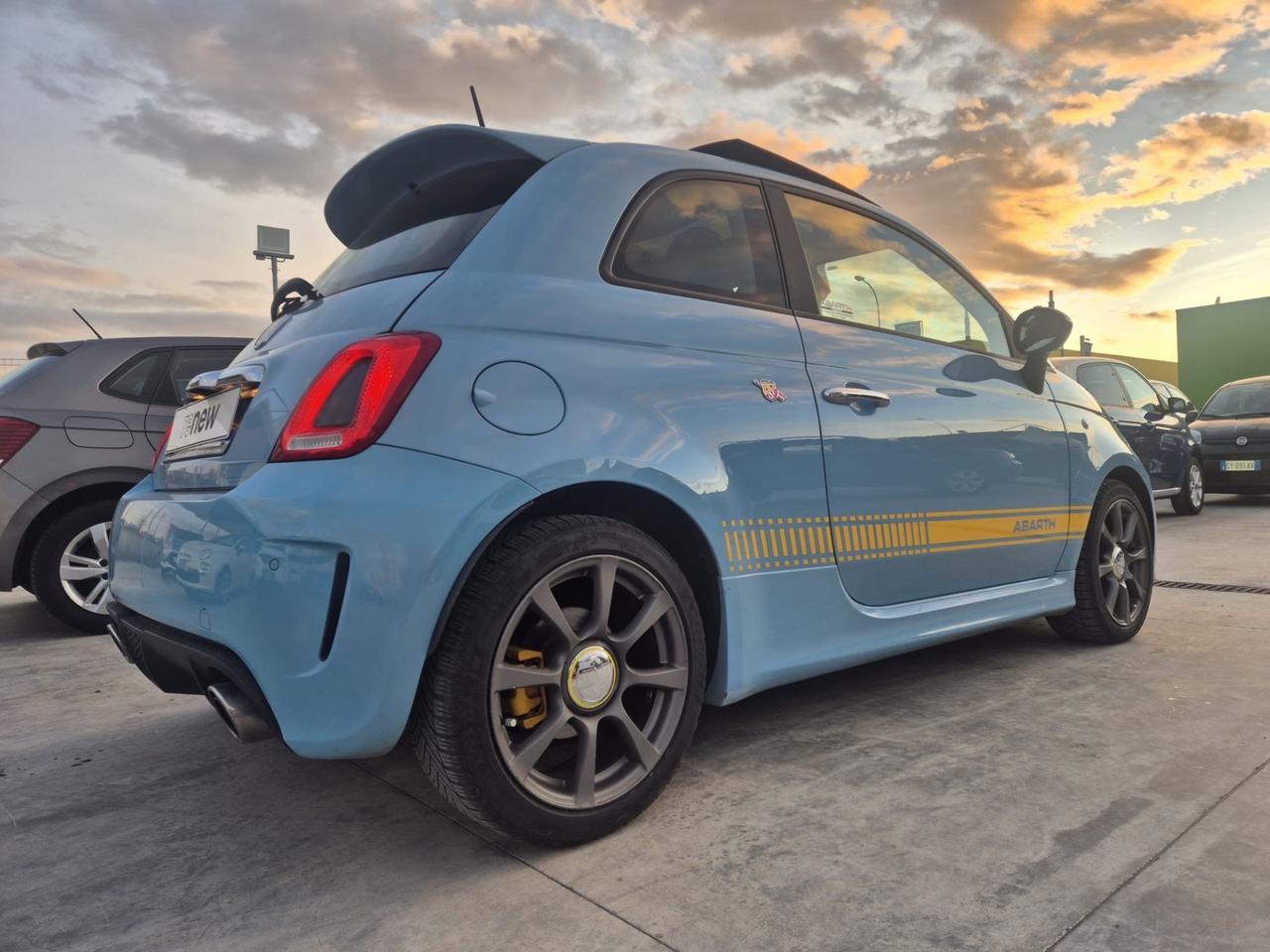 Abarth 500 1.4 Turbo T-Jet MTA Custom