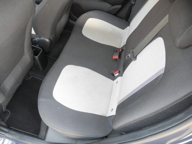 HYUNDAI i10 1.0 MPI Advanced 5p. -OK NEOPATENTATI- "80000 Km"