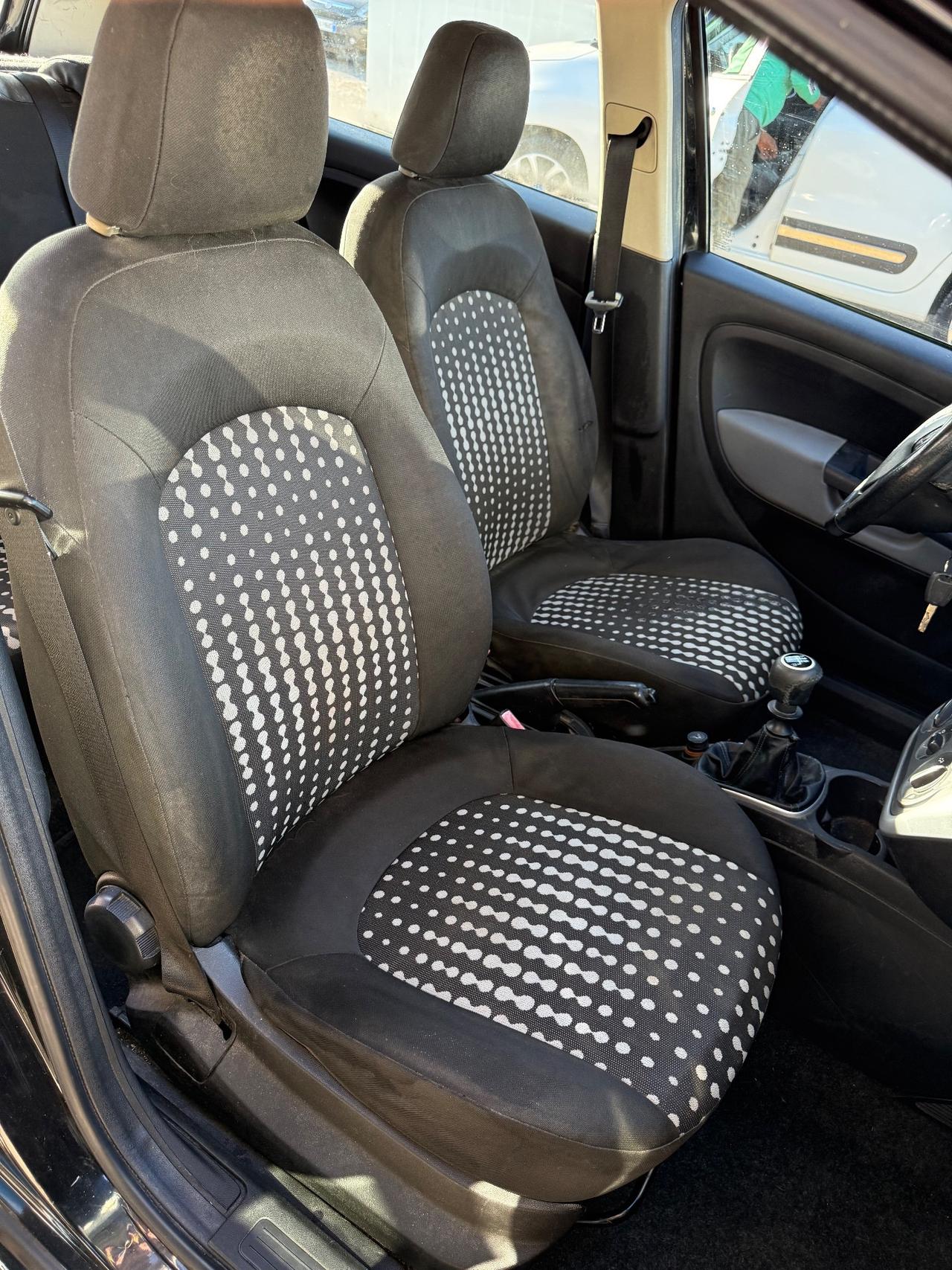 Fiat grande punto 1.2 benzina 65cv NEOPATENTATI