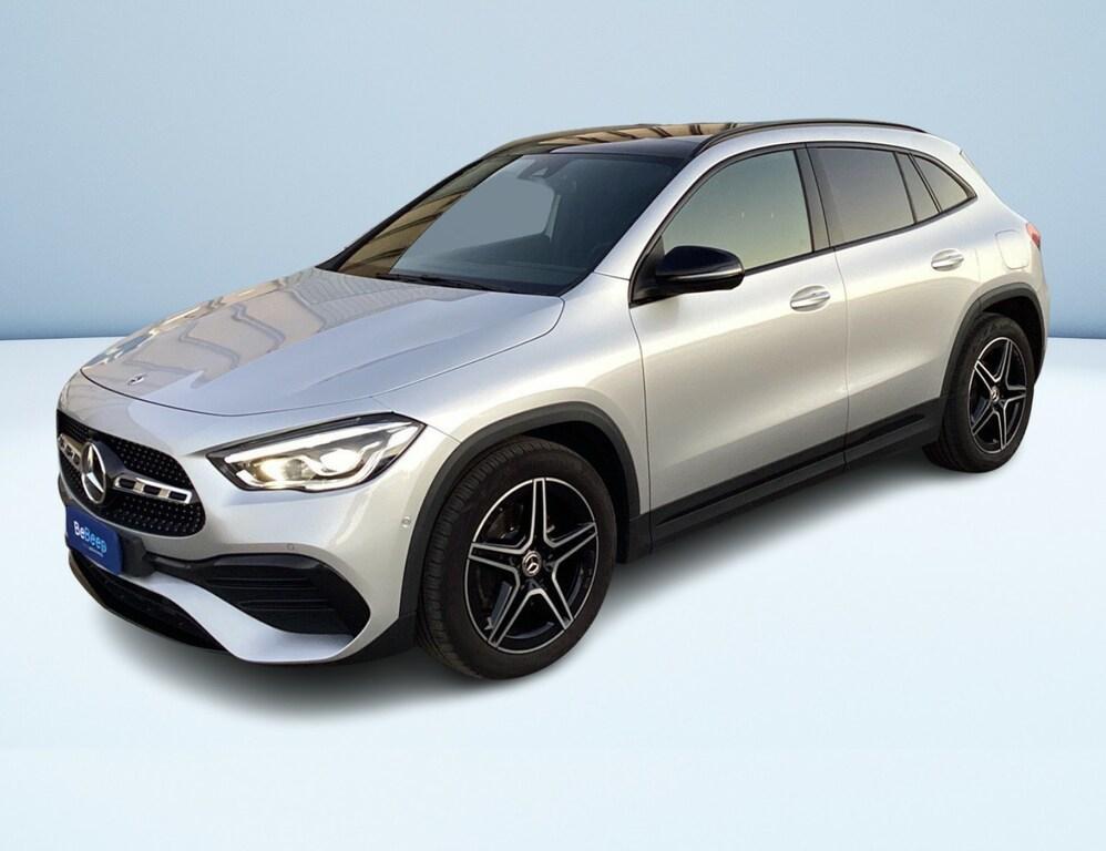 Mercedes GLA 200 200 D Premium 4Matic 8G-DCT