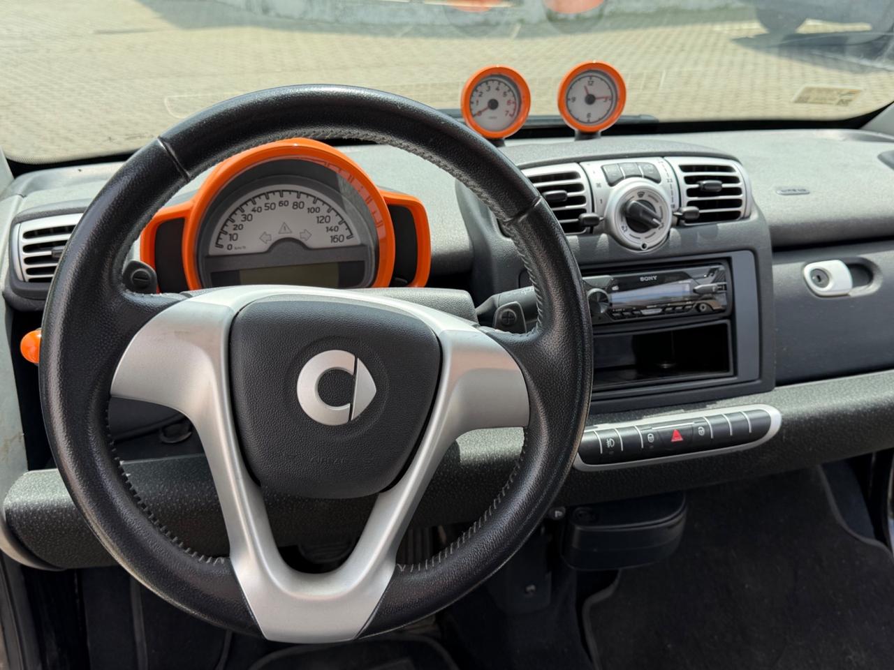 Smart Fortwo 1.0mhd 71cv km 49.000 - 2009 automatico
