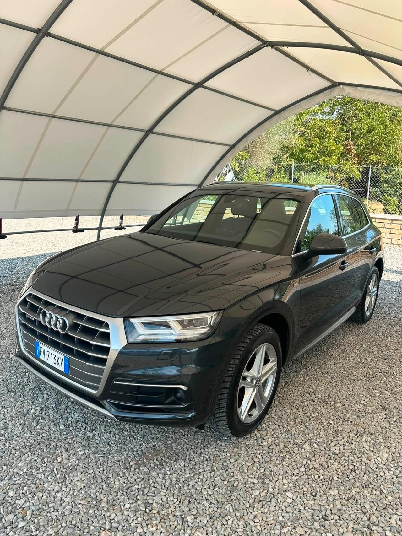 Audi Q5 2.0 TDI quattro S tronic line plus