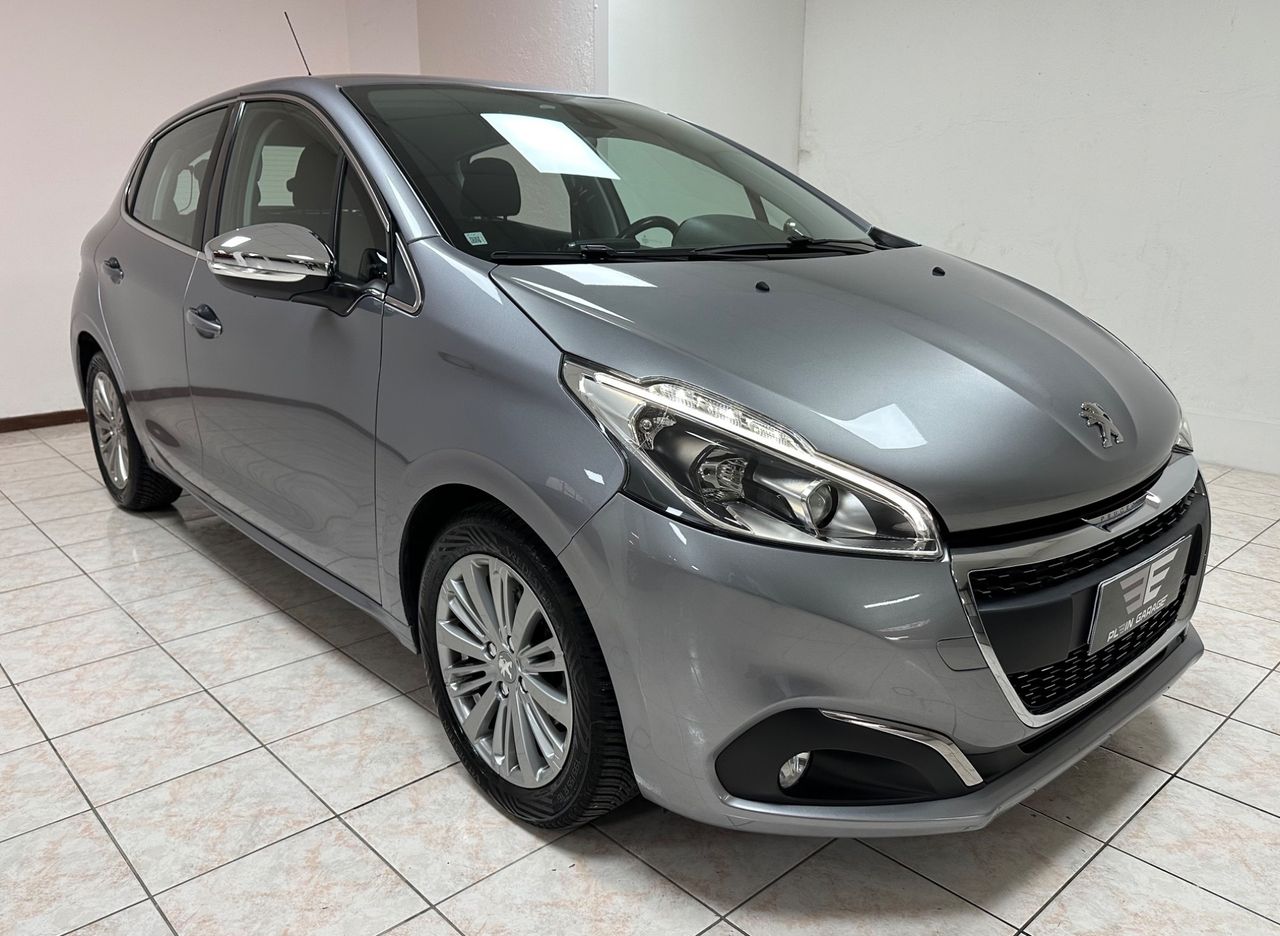 Peugeot 208 PureTech 82 5 porte Allure